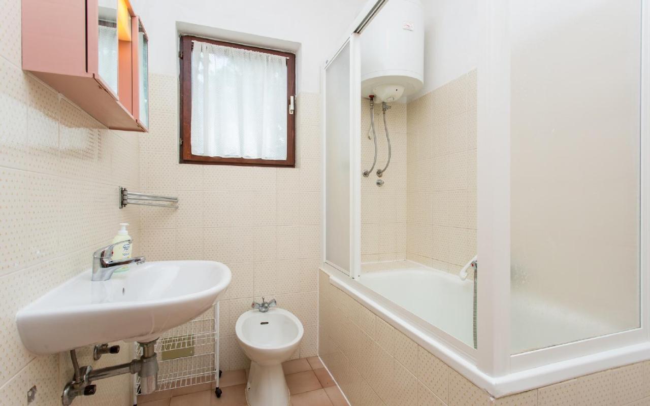 Apartman Broznic Šilo Exterior foto